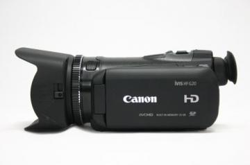 ビデオカメラ Canon iVIS HF G20